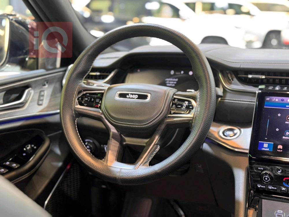 جيب جراند شيروكي